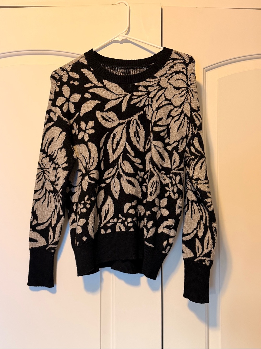 Thread Collective - Black & Cream Floral Knit Sweater - Women
